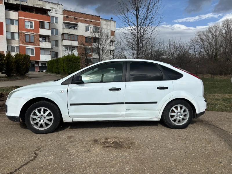 Ford Focus Газ-Бензин, снимка 2 - Автомобили и джипове - 49529905