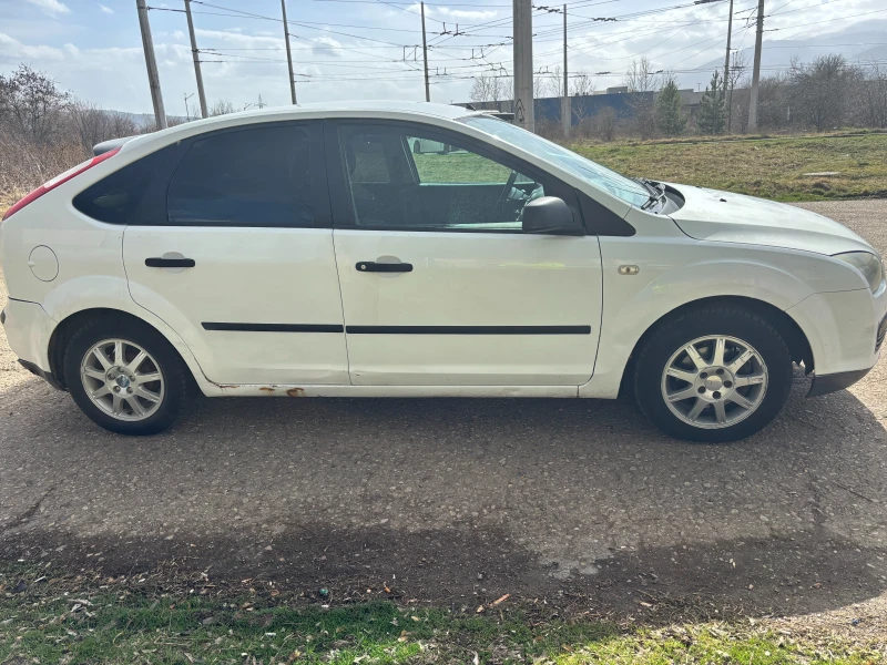 Ford Focus Газ-Бензин, снимка 6 - Автомобили и джипове - 49529905