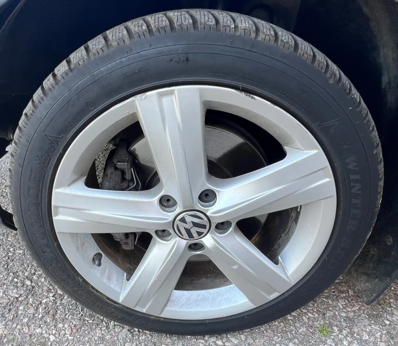 VW Passat 2.0TDI, снимка 11 - Автомобили и джипове - 52645553