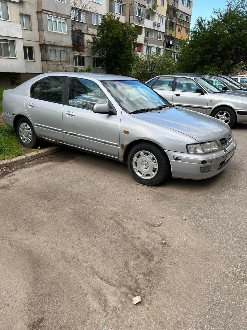 Nissan Primera, снимка 4 - Автомобили и джипове - 52110763