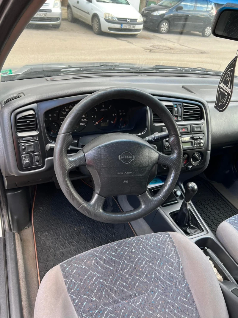Nissan Primera, снимка 3 - Автомобили и джипове - 52110763
