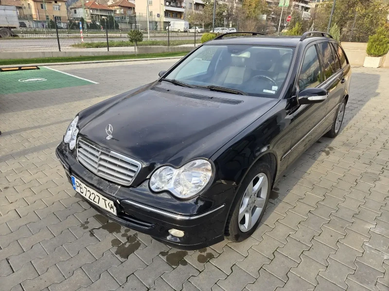 Mercedes-Benz C 220