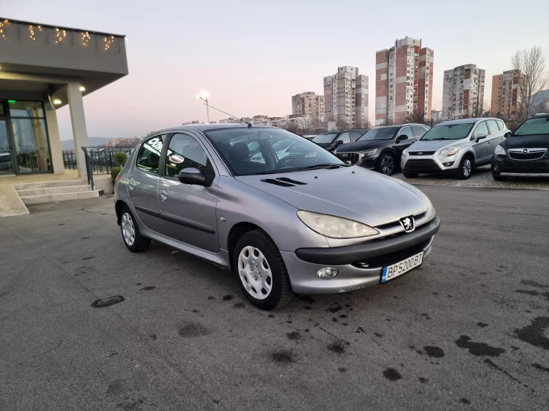 Peugeot 206 1.4HDI, снимка 8 - Автомобили и джипове - 52810464