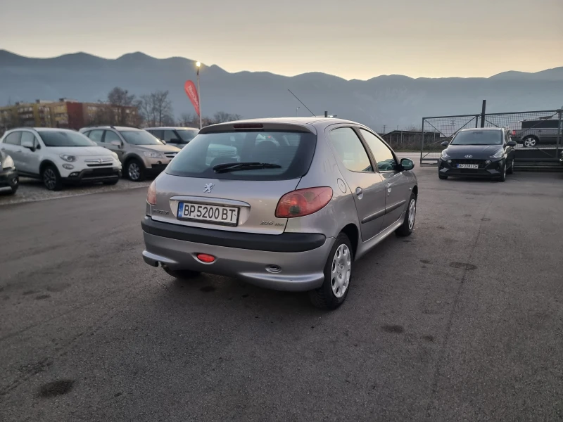 Peugeot 206 1.4HDI, снимка 6 - Автомобили и джипове - 52810464