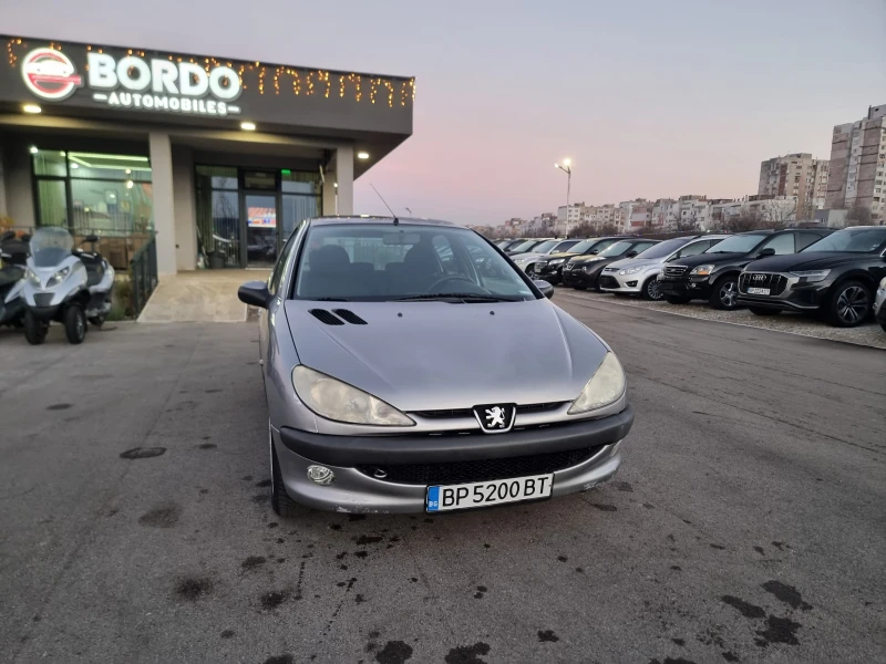 Peugeot 206 1.4HDI, снимка 9 - Автомобили и джипове - 52810464