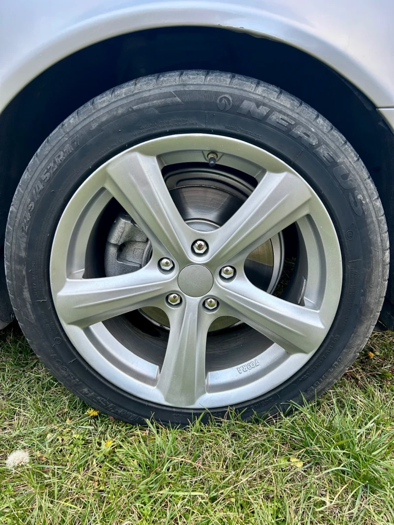 Mercedes-Benz E 220 2.2 CDI, снимка 11 - Автомобили и джипове - 53047005