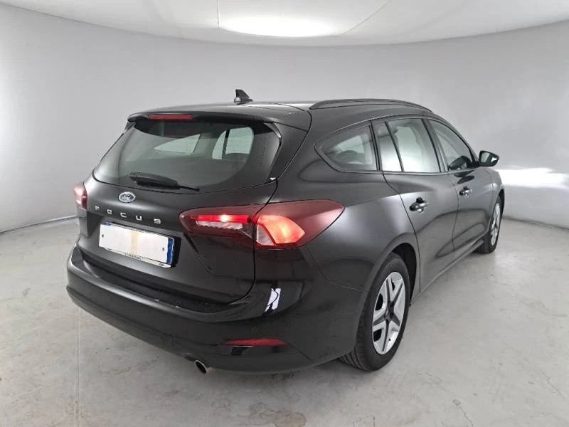 Ford Focus 1.5 TDCI AUTO, снимка 2 - Автомобили и джипове - 48706058