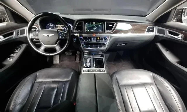 Genesis G80  - изображение 6