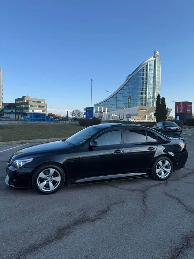 BMW 530 d, снимка 2 - Автомобили и джипове - 52496716