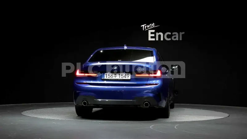 BMW 330 M SPORT PACK* ДИСТРОНИК* H/K* 360, снимка 4 - Автомобили и джипове - 55000379