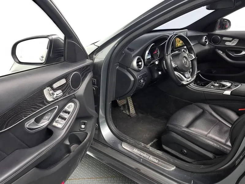 Mercedes-Benz C 200 AMG LINE, снимка 10 - Автомобили и джипове - 56353773