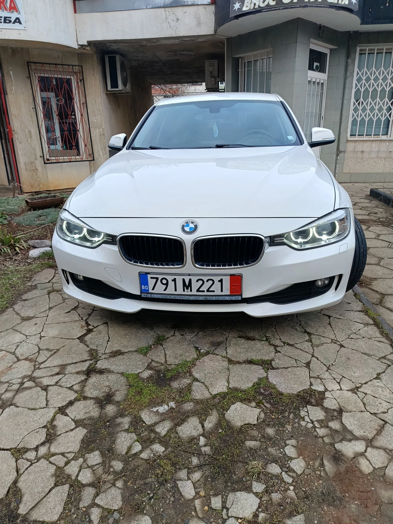 BMW 318 2.0D, снимка 1