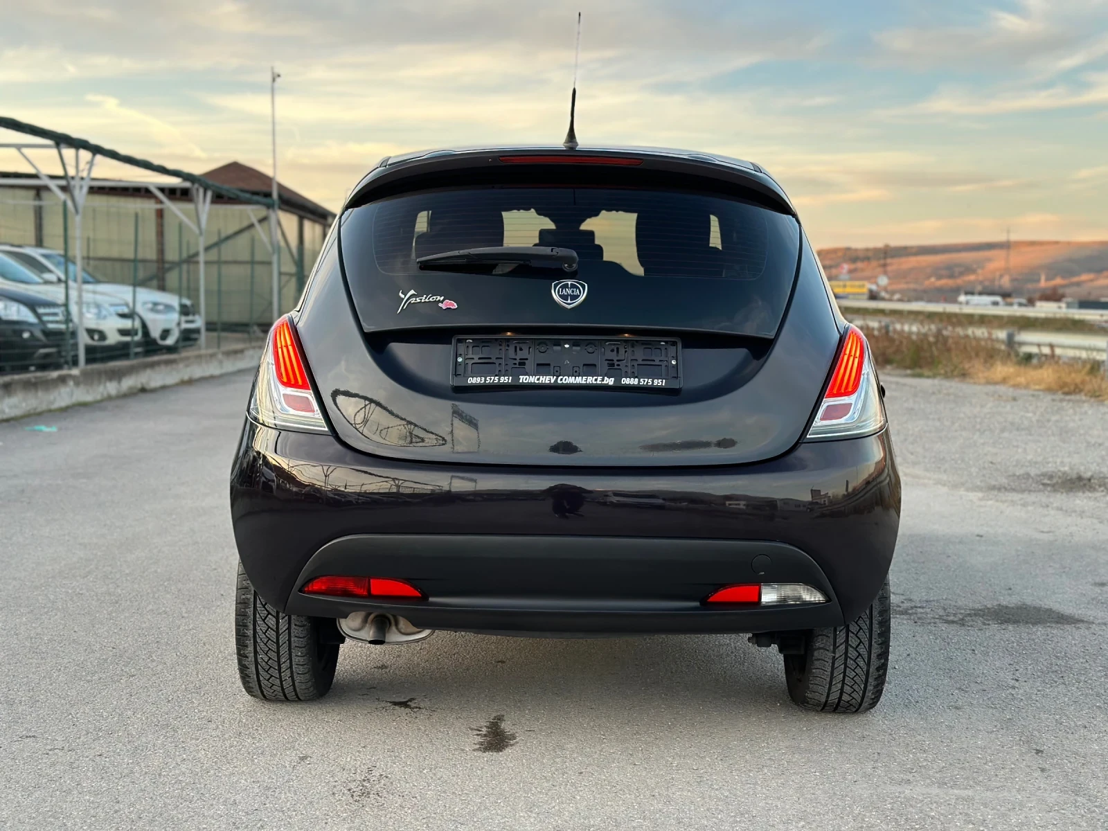 Lancia Ypsilon 1.2i-NEW-101.903km-CITY-TOP-TOP-TOP-EURO-5B - изображение 5