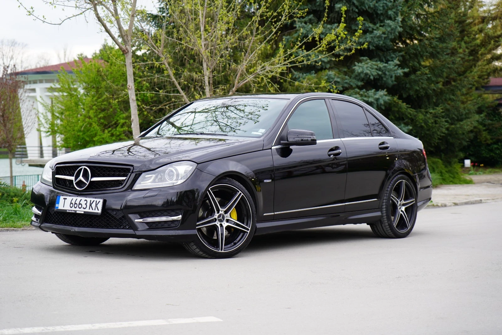 Mercedes-Benz C 350  - изображение 3