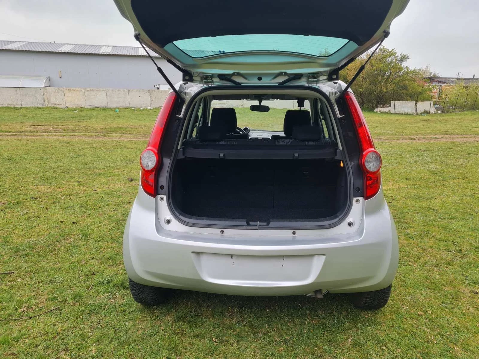 Opel Agila 1.0/КЛИМАТИК/ НОВ СЪЕДИНИТЕЛ - изображение 6