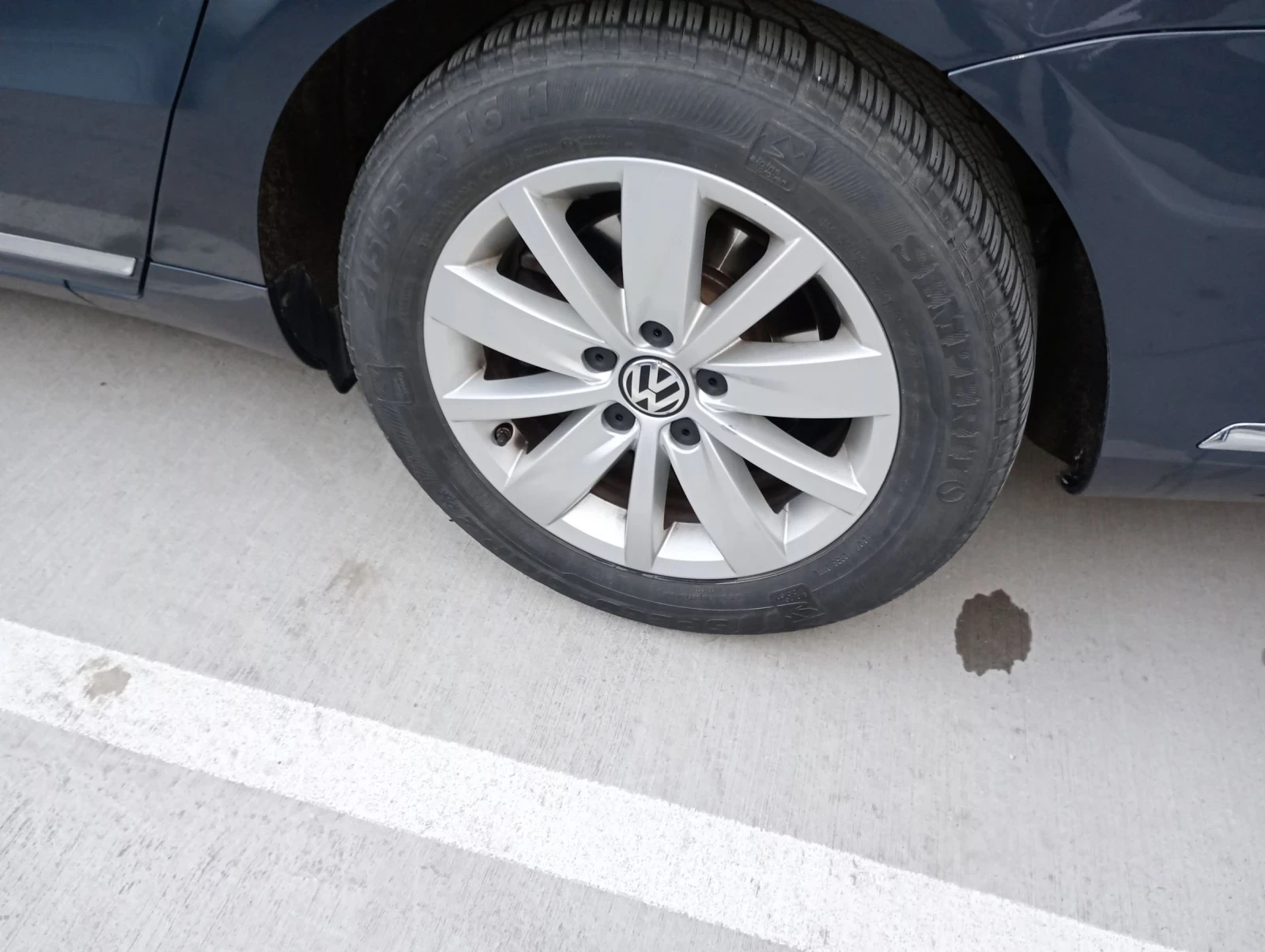 VW Passat Б7 - изображение 6