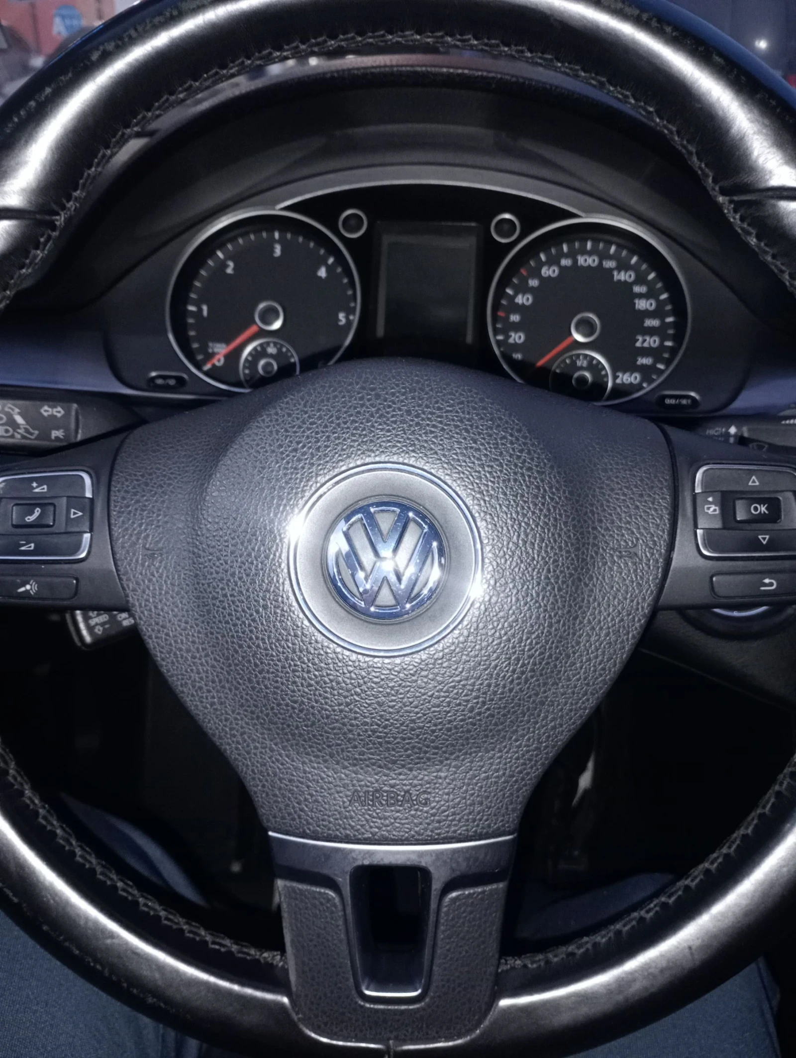 VW Passat Б7 - изображение 8