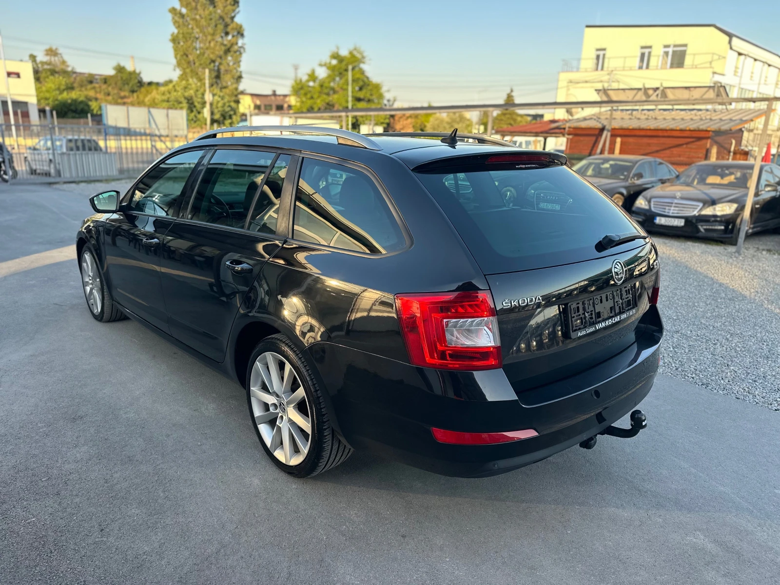 Skoda Octavia 2.0TDI 150кс. DSG* LED* KeylessGo* Full - изображение 3