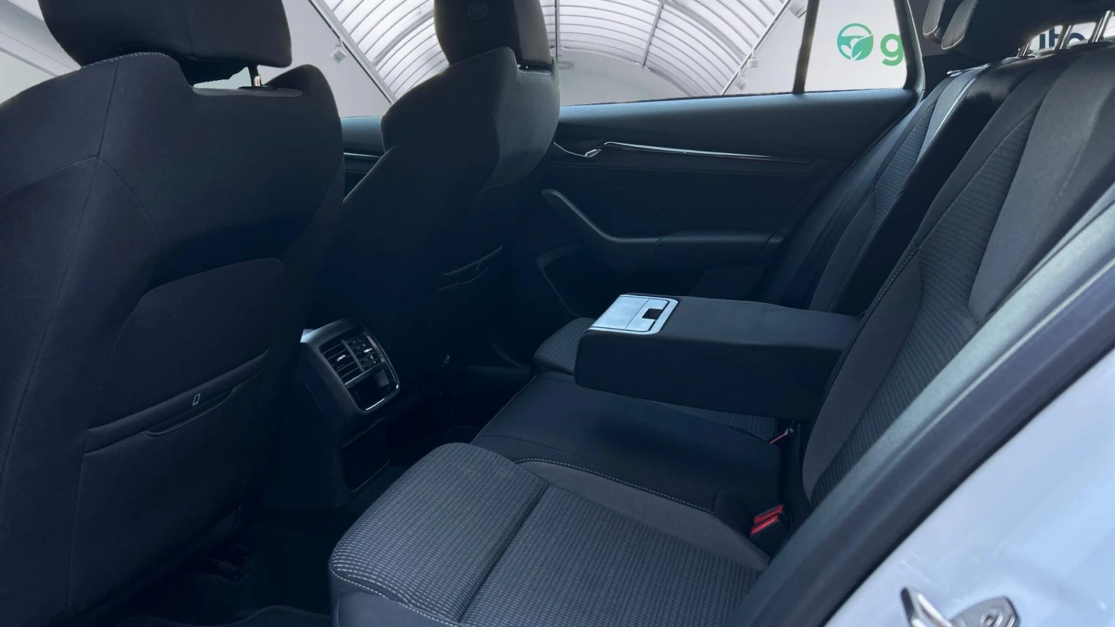 Skoda Octavia 2.0 TDi, Месечна вноска от 399 лв. - изображение 10
