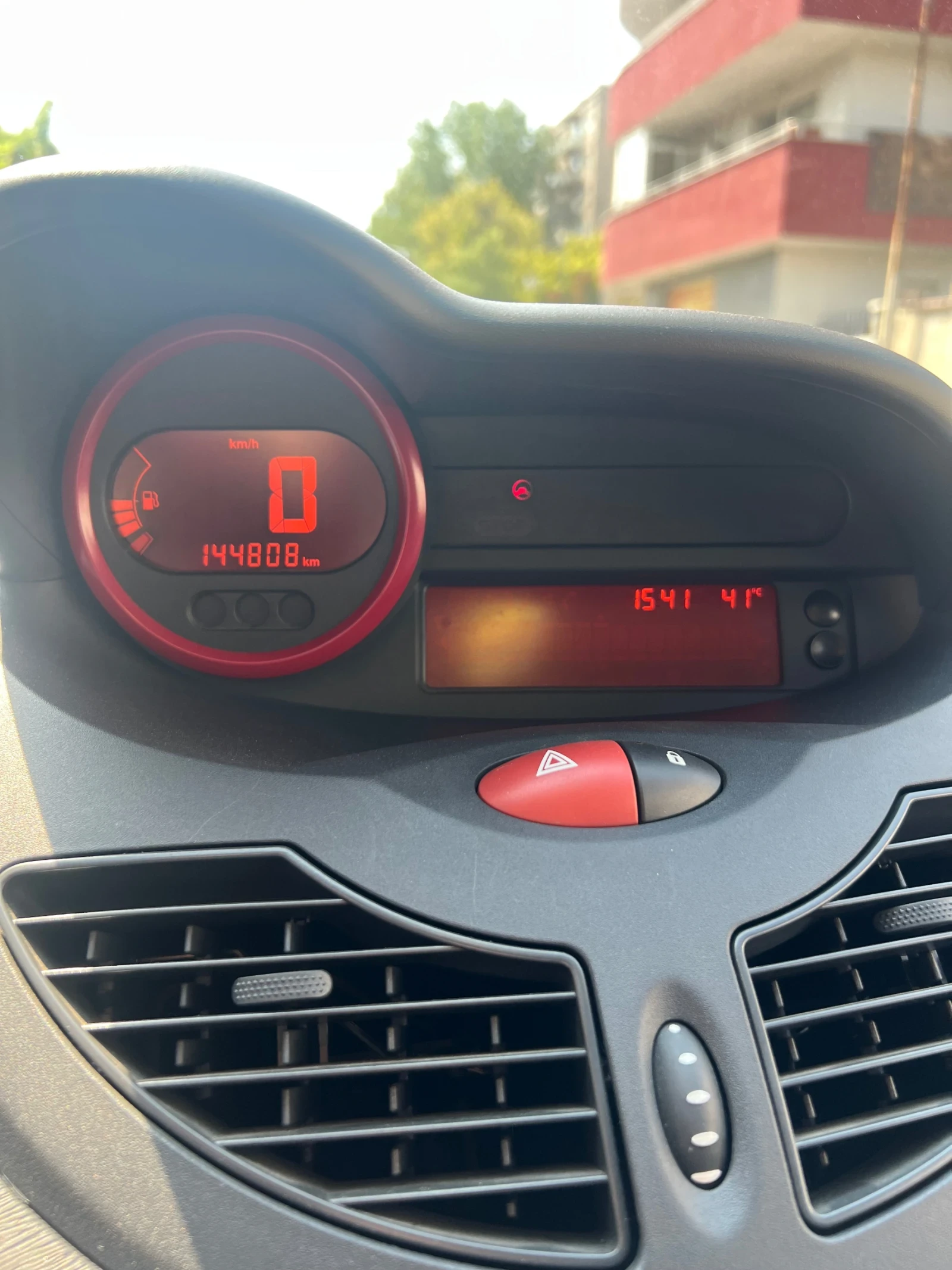 Renault Twingo Климатик - изображение 10