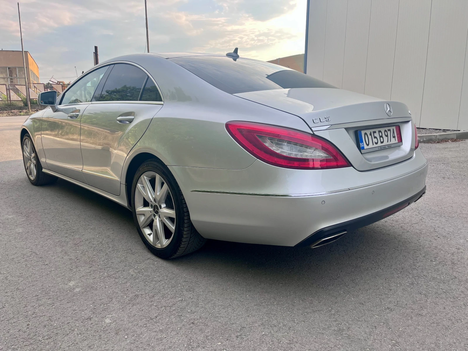 Mercedes-Benz CLS 350 4Matic  - изображение 4