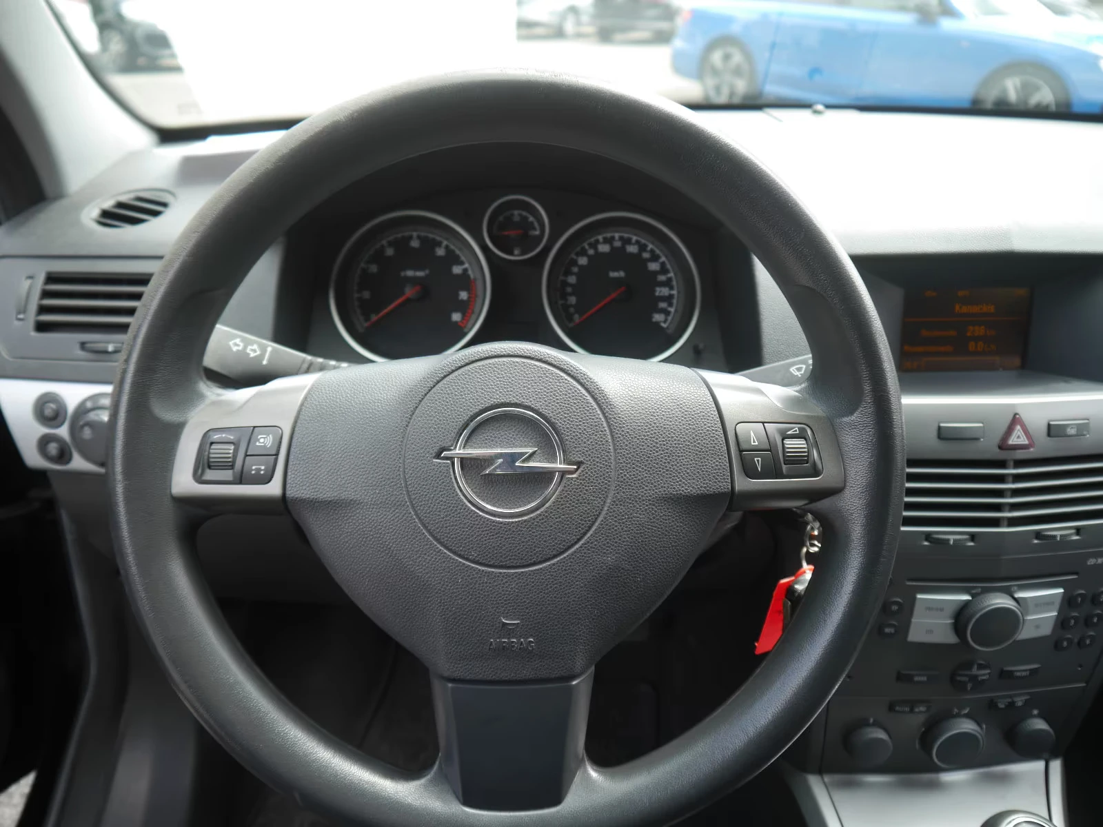Opel Astra GERMANY НОВА ЗАПАЗЕНА - изображение 9