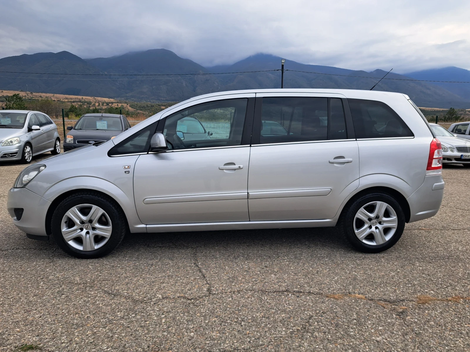 Opel Zafira 1, 7 cdti - изображение 8
