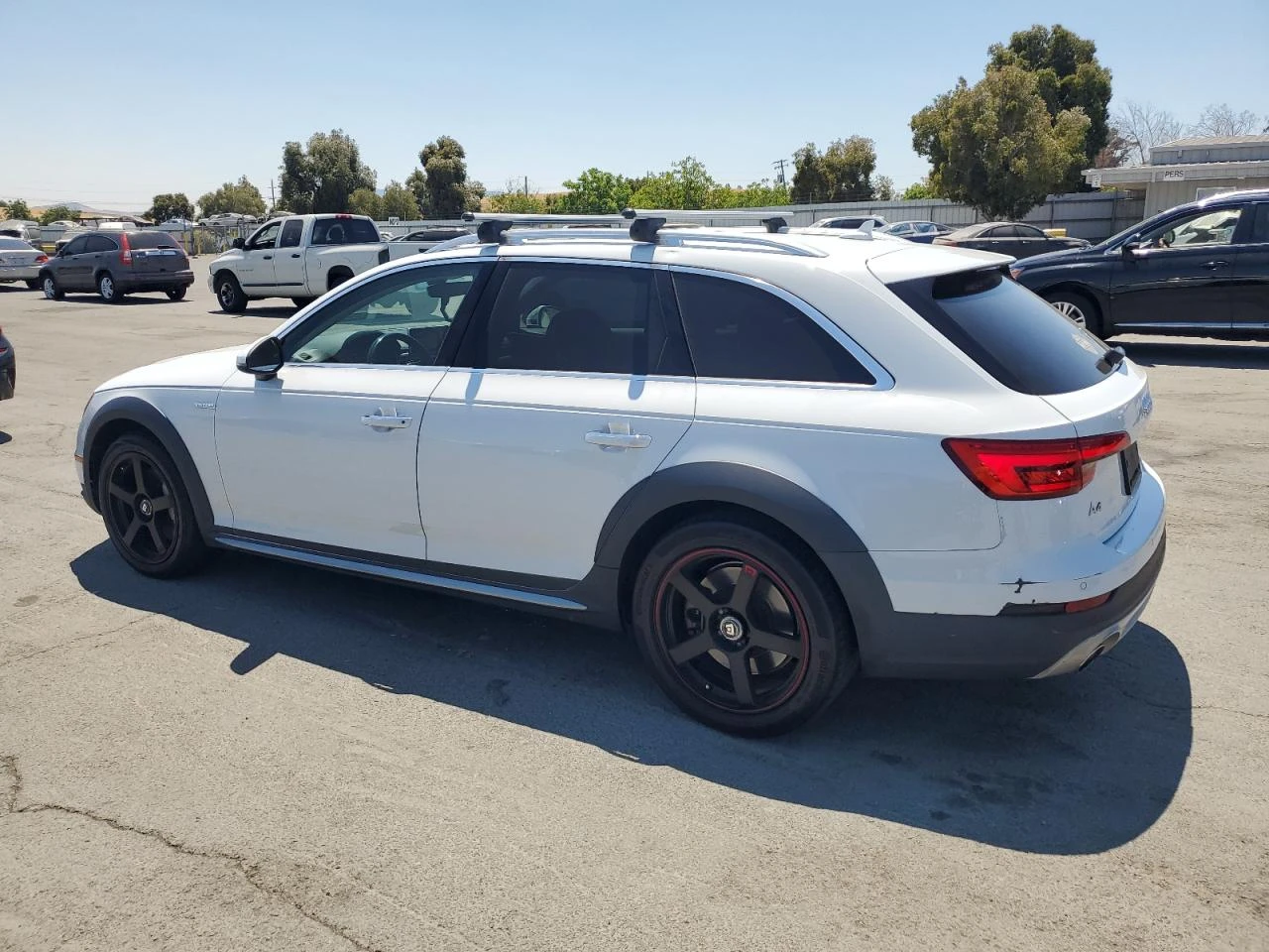 Audi A4 Allroad PREMIUM PLUS / DIGITAL - изображение 2