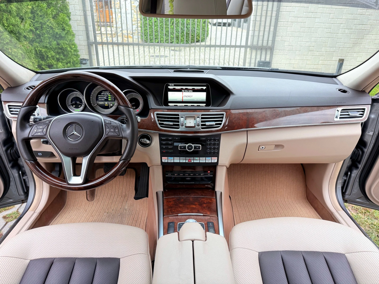 Mercedes-Benz E 350 cdi DISTRONIK* PANORAMA - изображение 8