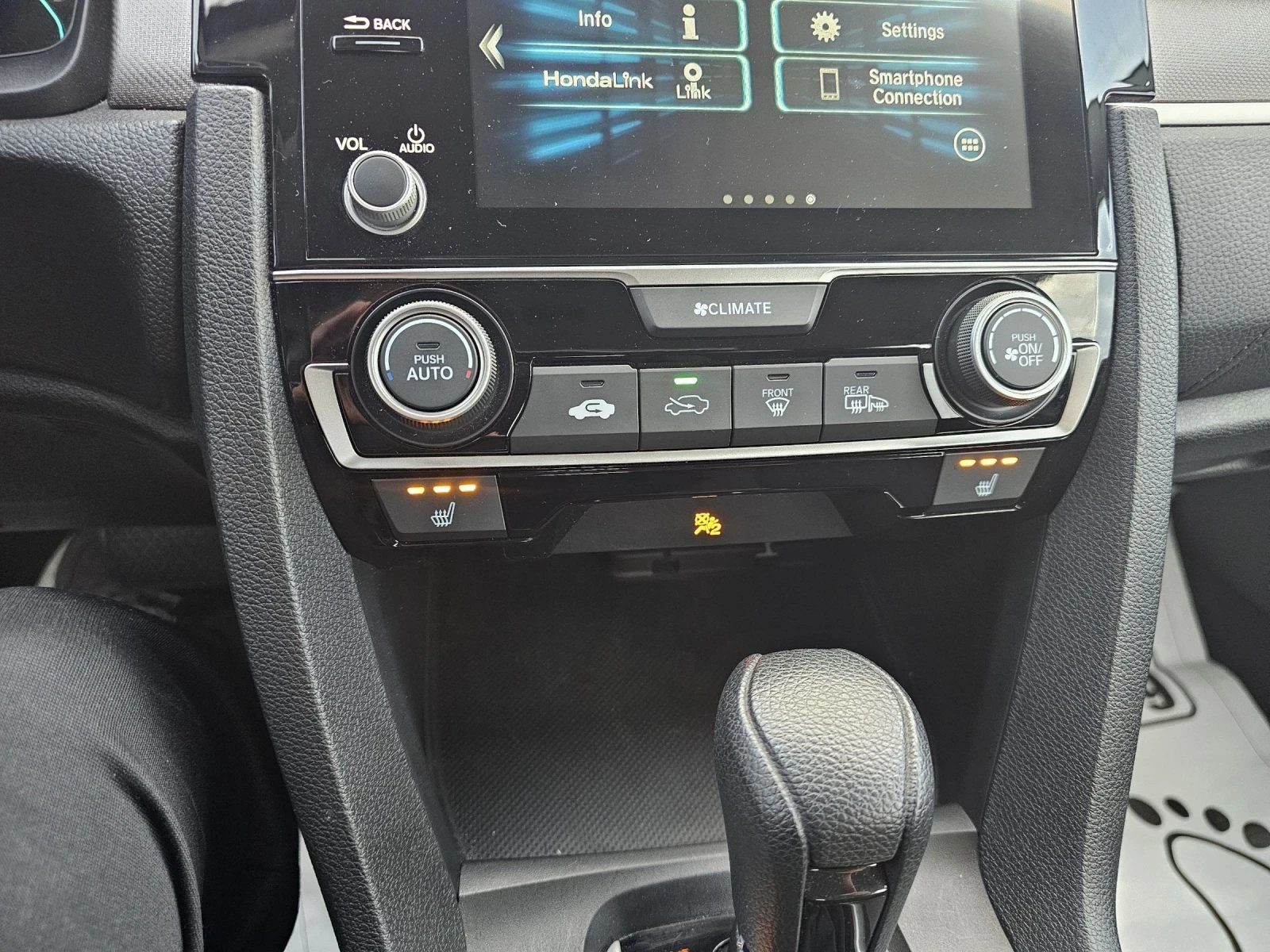 Honda Civic Sedan | Mobile.bg   7