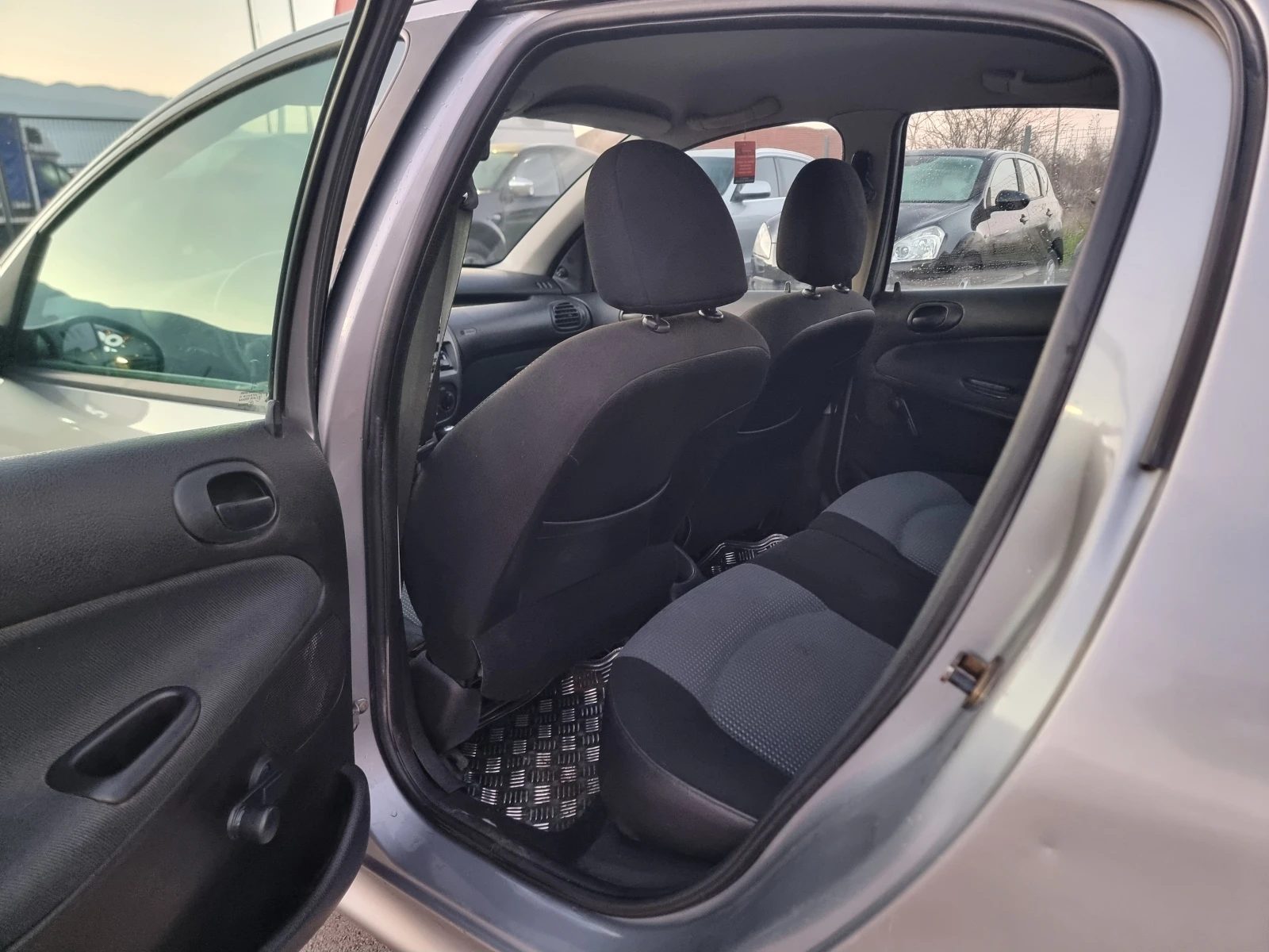 Peugeot 206 1.4HDI | Mobile.bg � ����������� 11