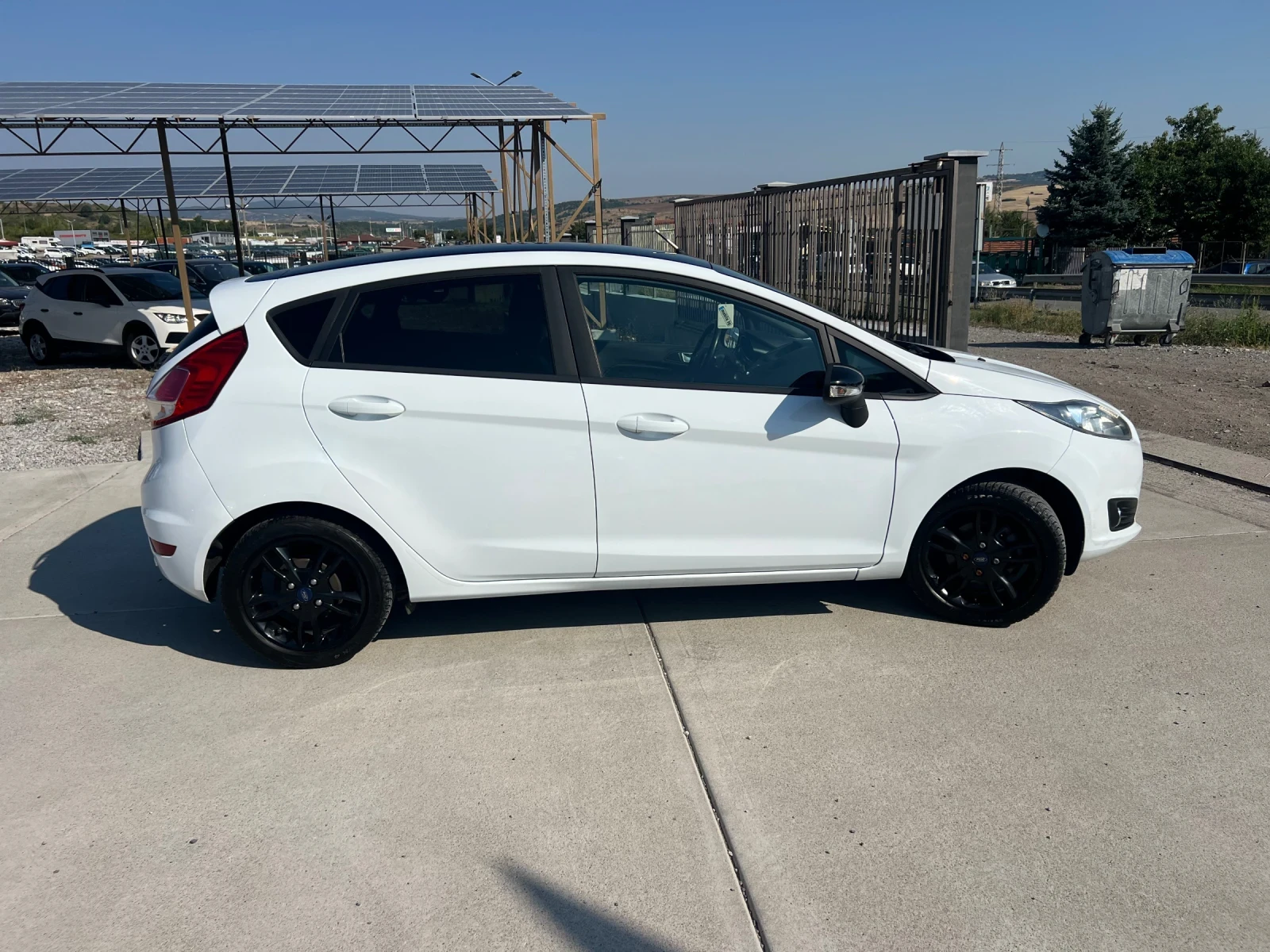 Ford Fiesta 1.5D TITANIUM EURO6B, снимка 7 - Автомобили и джипове - 53111578