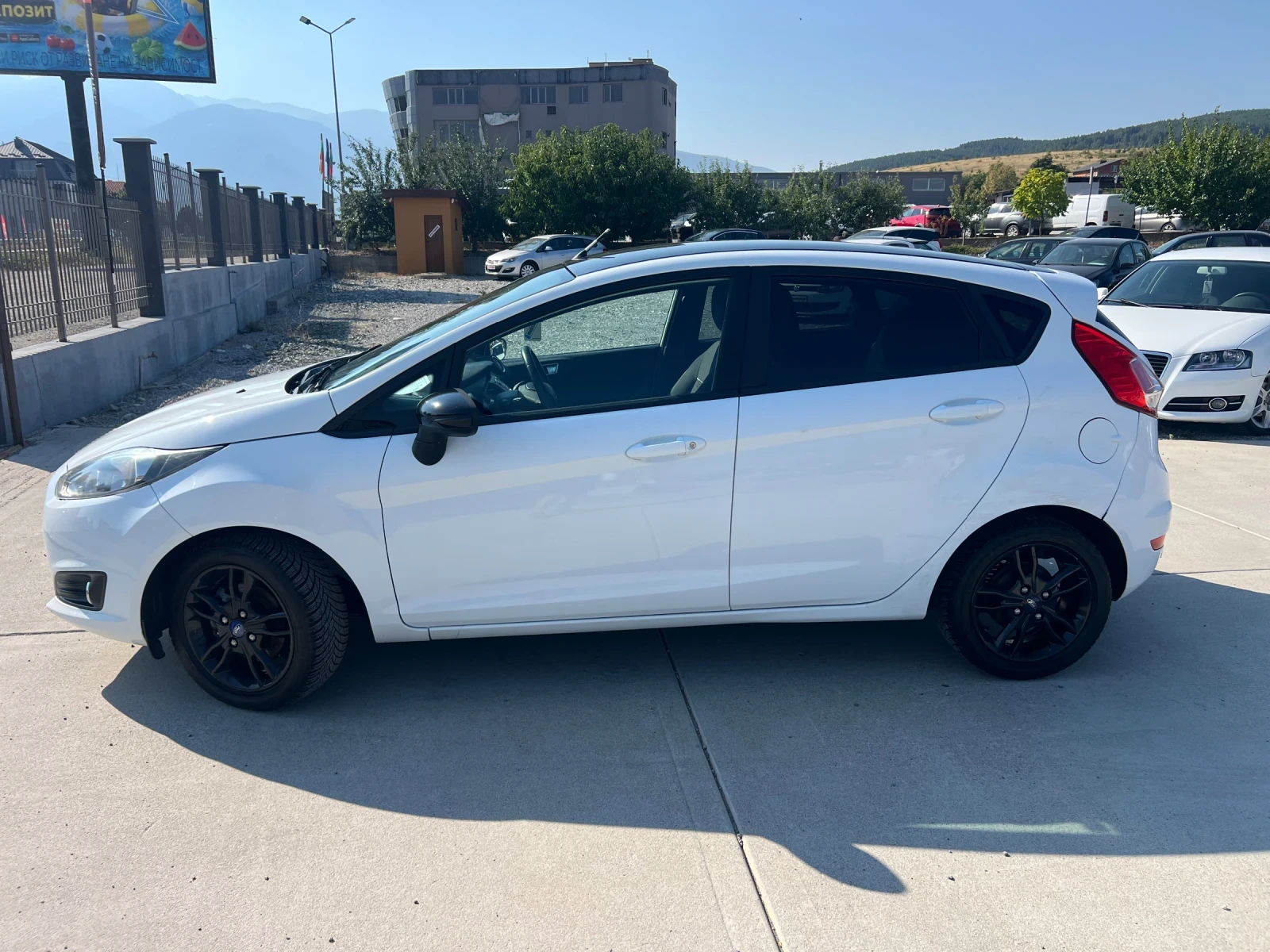 Ford Fiesta 1.5D TITANIUM EURO6B, снимка 3 - Автомобили и джипове - 53111578