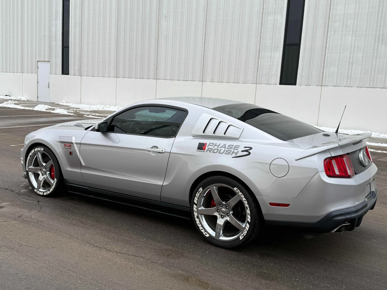 Ford Mustang GT * * ROUSH PHASE 3 UPGRADE 675HP * * CARFAX * *  - изображение 4