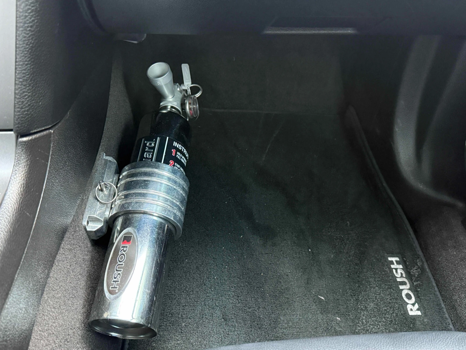 Ford Mustang GT * * ROUSH PHASE 3 UPGRADE 675HP * * CARFAX * *  - изображение 10