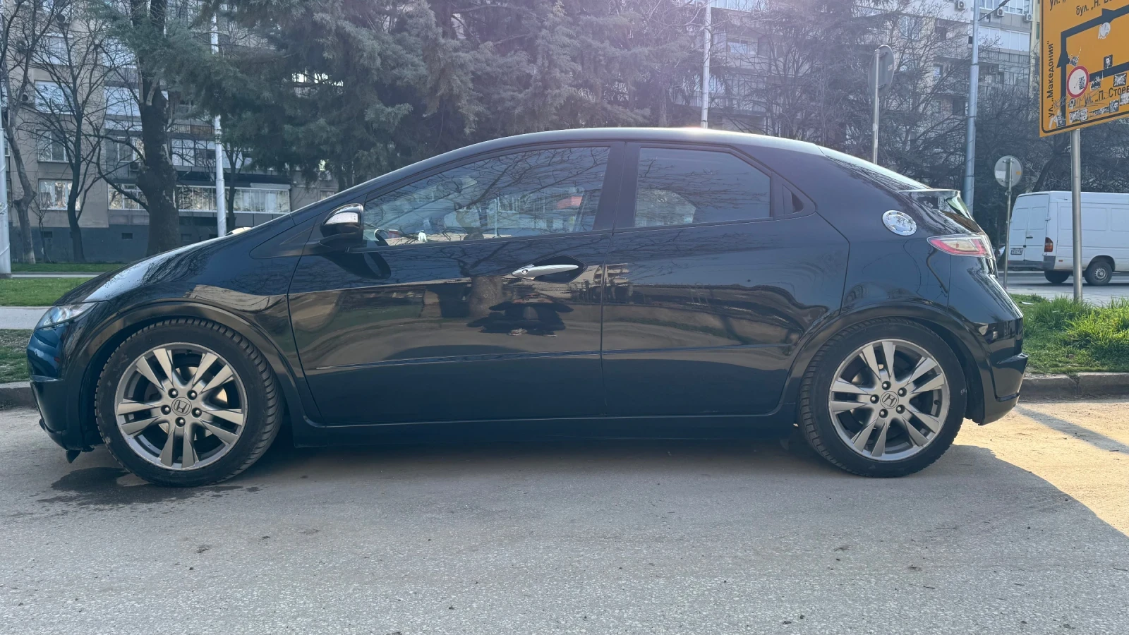 Honda Civic, снимка 2 - Автомобили и джипове - 53816389