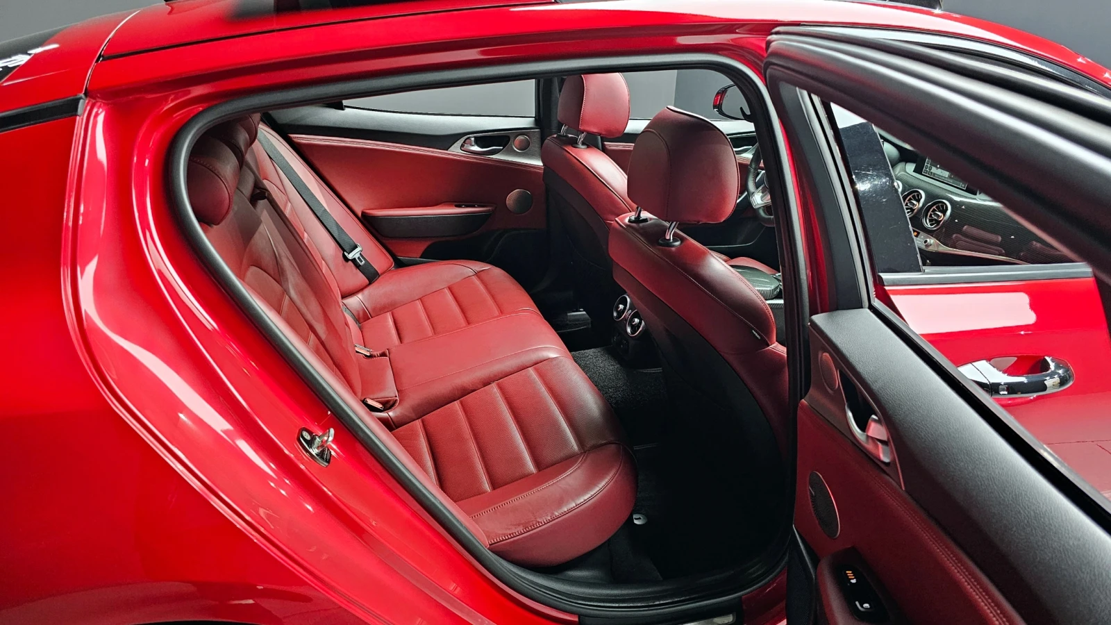 Kia Stinger 3.3T AWD GT autogeorge.com, снимка 11 - Автомобили и джипове - 54119163