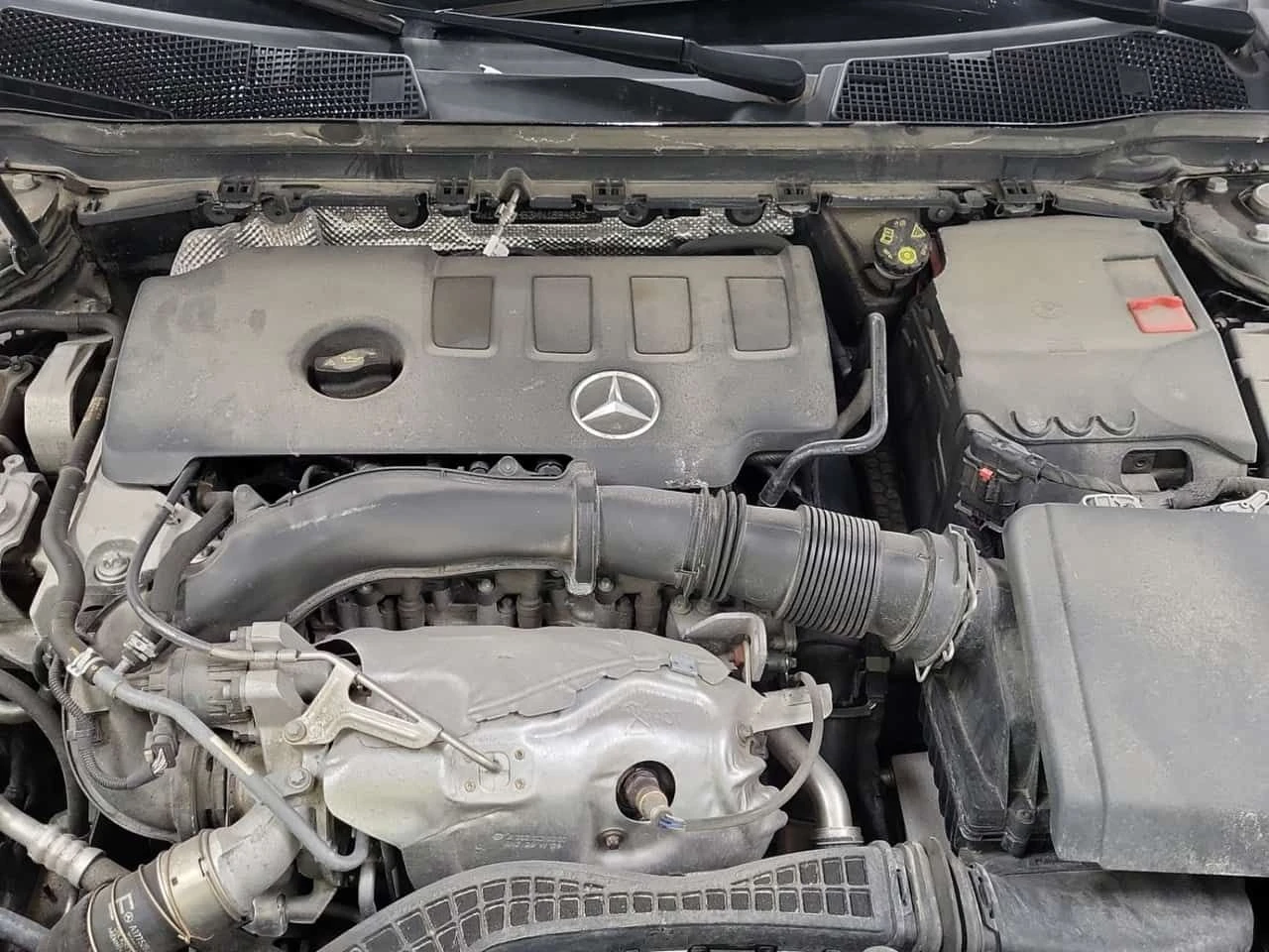 Mercedes-Benz CLA * 250 * * KEYLESS GO* * ПАНОРАМА* * ПОДГРЕВ* , снимка 17 - Автомобили и джипове - 54157507