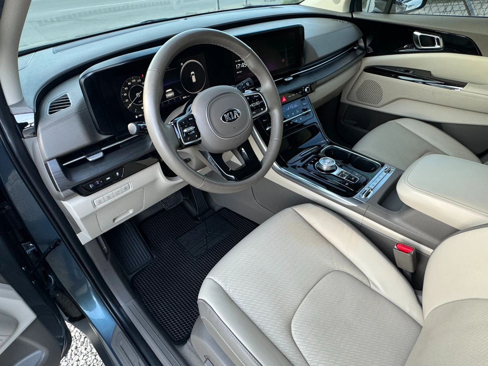 Kia Carnival 2.2 CRDi ! 8+ 1 ! Noblesse ! | Mobile.bg � ����������� 8