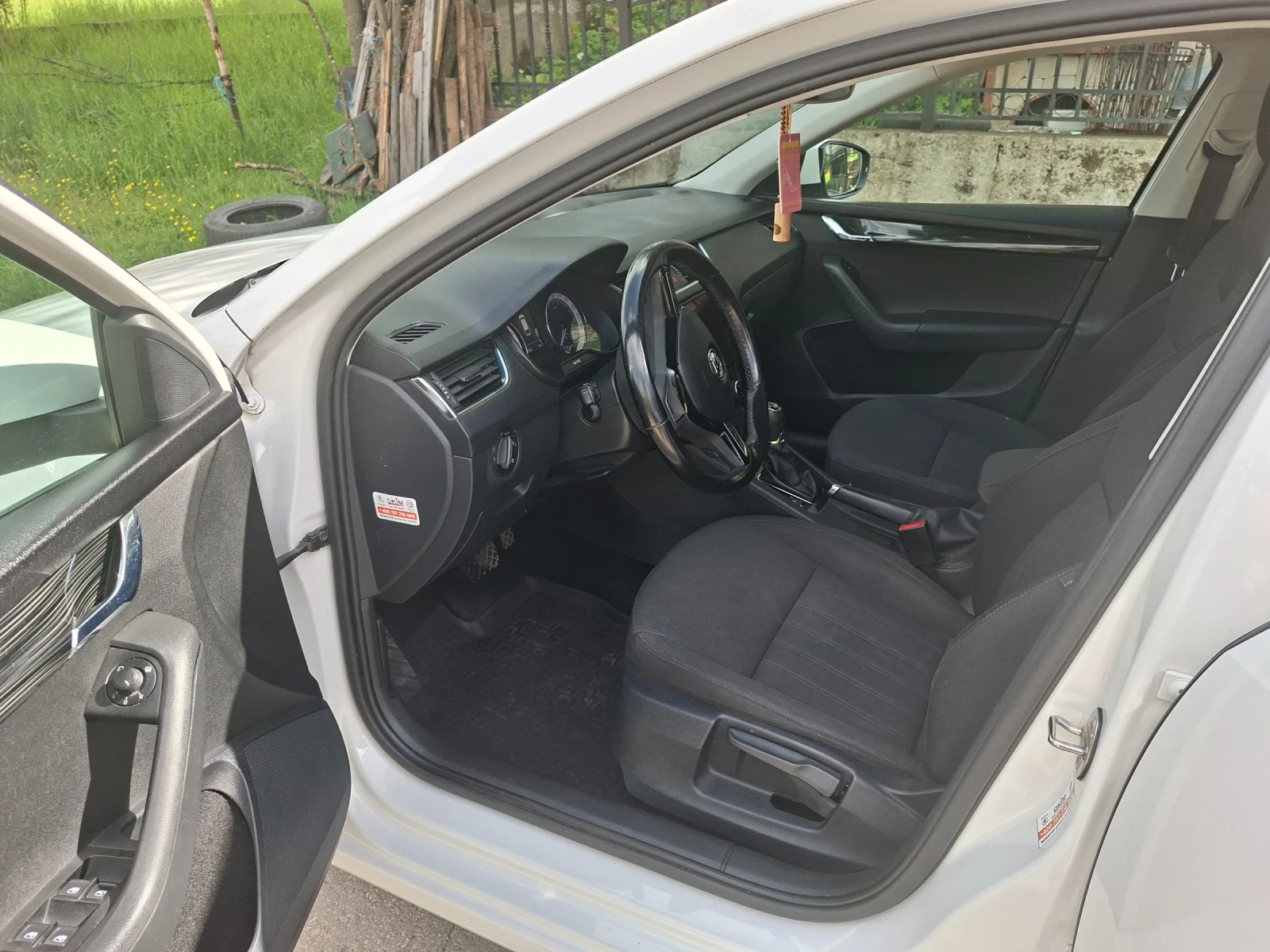 Skoda Octavia, снимка 4 - Автомобили и джипове - 54511579