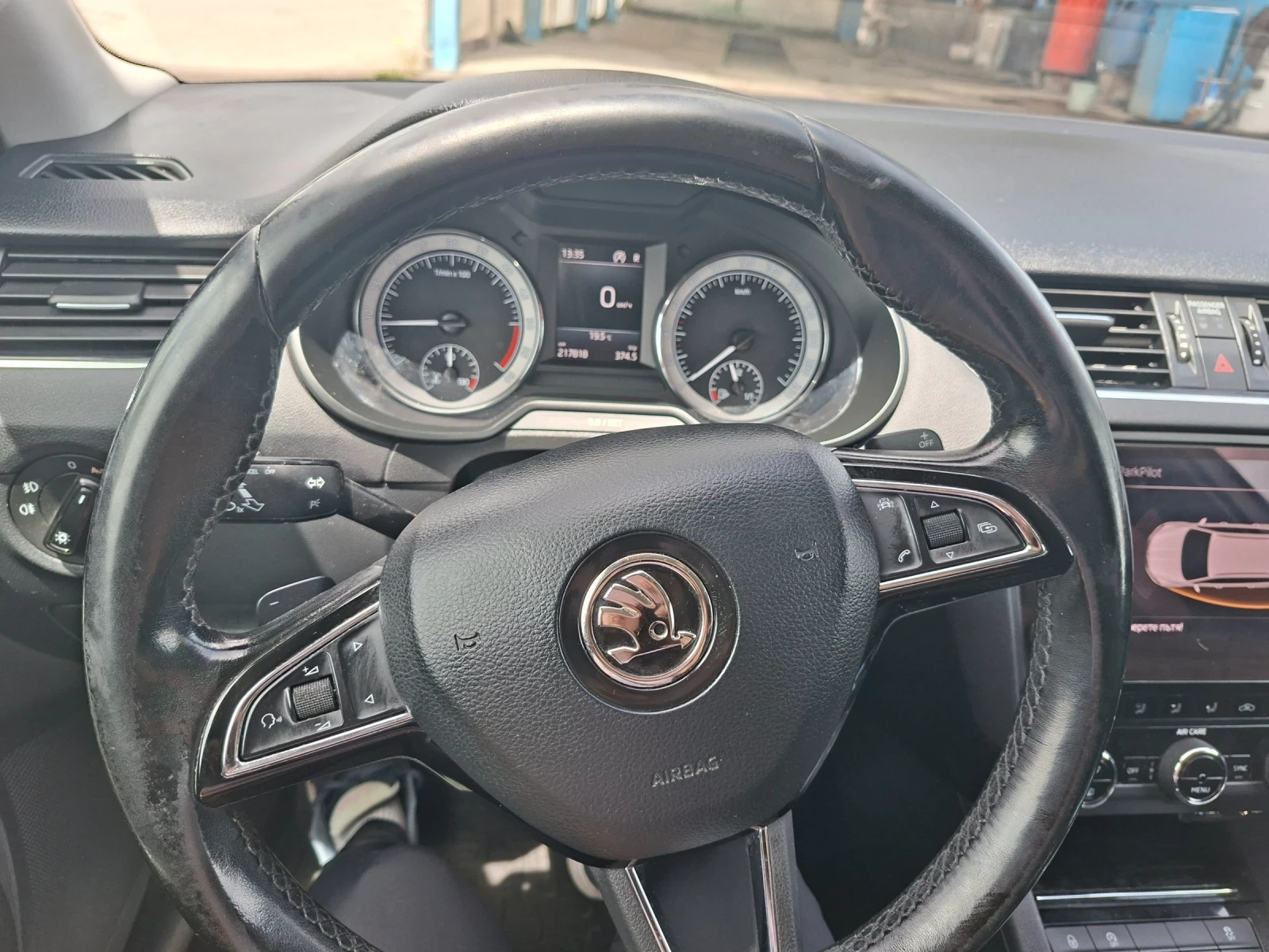 Skoda Octavia, снимка 16 - Автомобили и джипове - 54511579