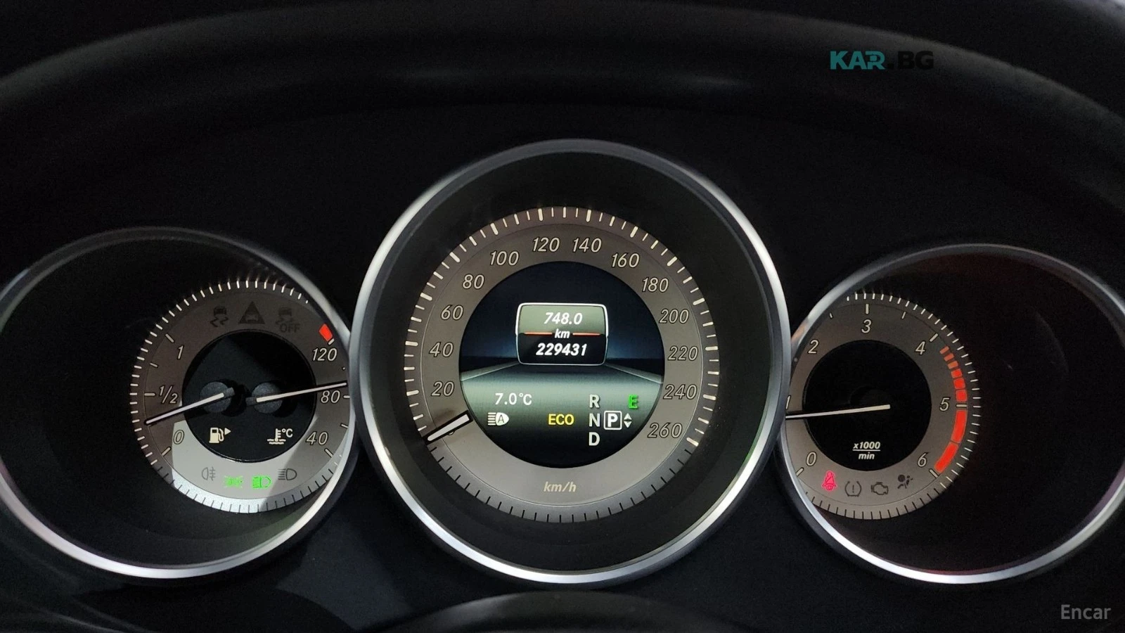 Mercedes-Benz CLS 250 CDI* КОЖА* ПОДГРЕВ* ПАНОРАМА* , снимка 8 - Автомобили и джипове - 54833979