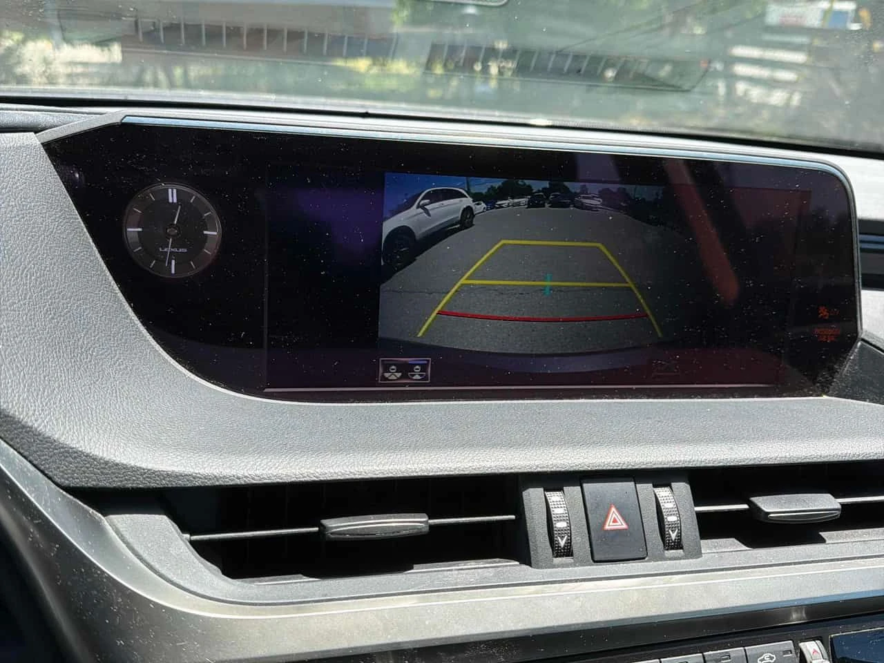 Lexus ES 350 Premium| 2 КЛЮЧА| ШИБИДАХ| ПОДГРЕВИ| ОБДУХВАНЕ, снимка 13 - Автомобили и джипове - 54859478