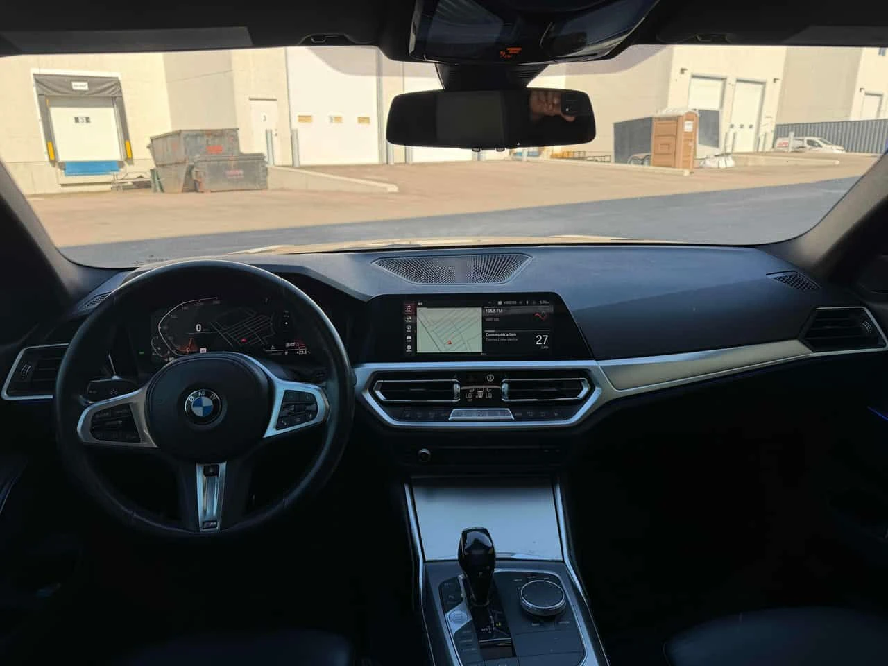 BMW 330 330i xDrive Sedan  CARFAX, снимка 9 - Автомобили и джипове - 55079662