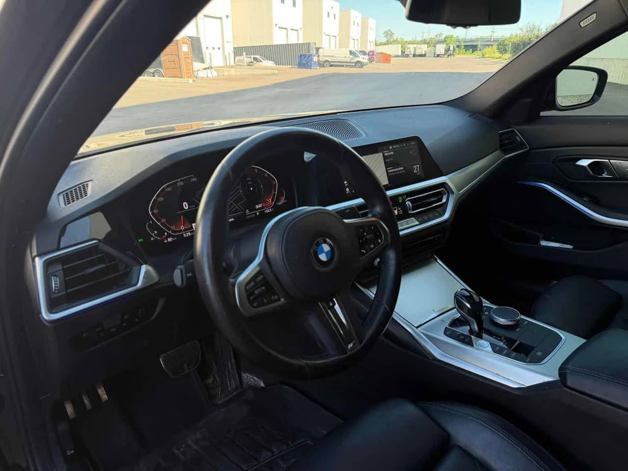 BMW 330 330i xDrive Sedan  CARFAX, снимка 5 - Автомобили и джипове - 55079662