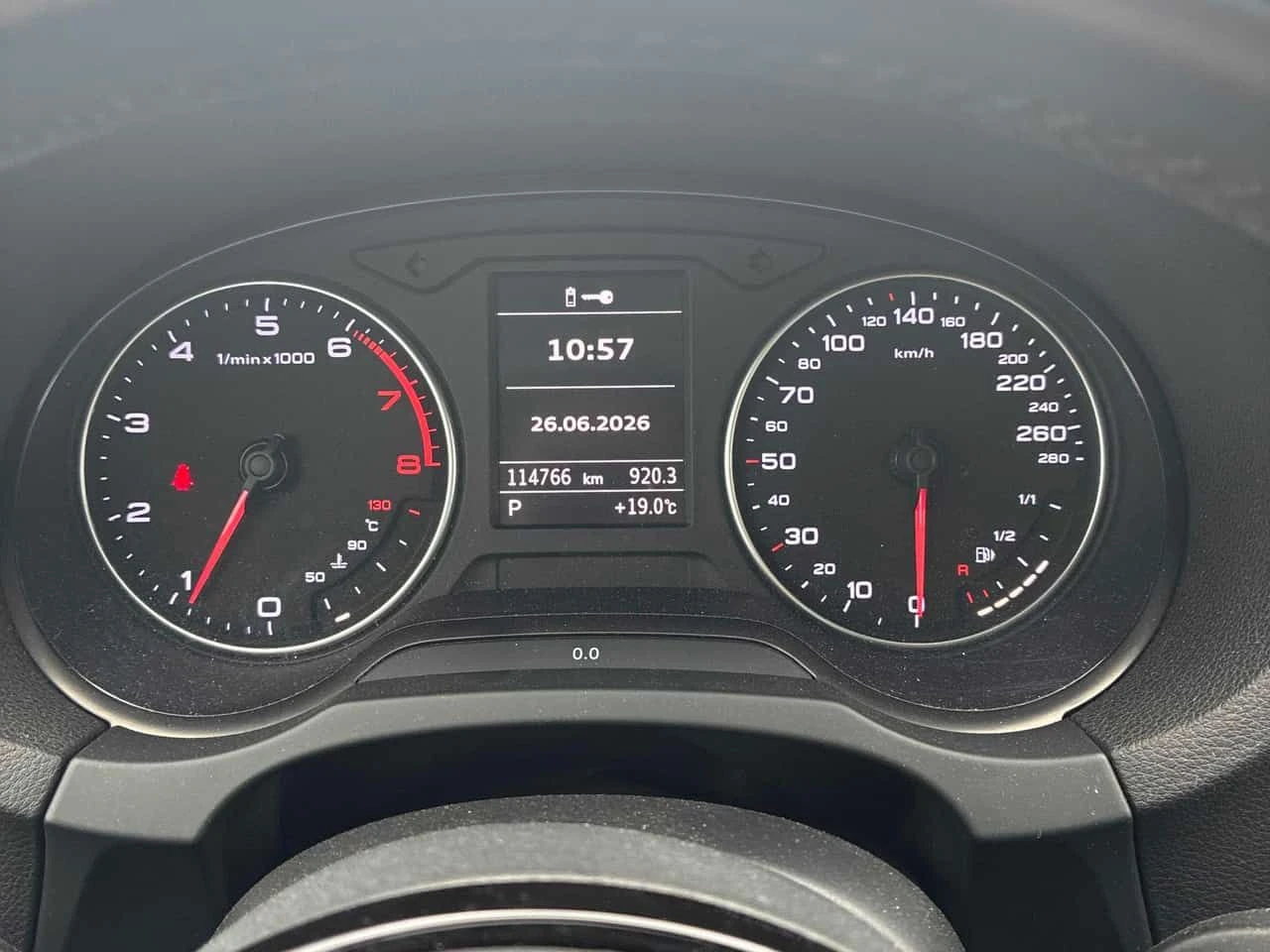 Audi A3 * CARFAX * БЕЗ ПЪРВОНАЧАЛНА ВНОСКА, снимка 8 - Автомобили и джипове - 55507500