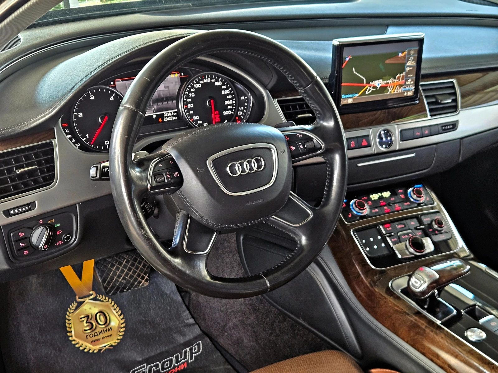 Audi A8 4.2TDI/ТV/DISTR/МАСАЖ/NIGHT/ОБДУХ/BOSE/АMBIENT/LIZ, снимка 9 - Автомобили и джипове - 55528340