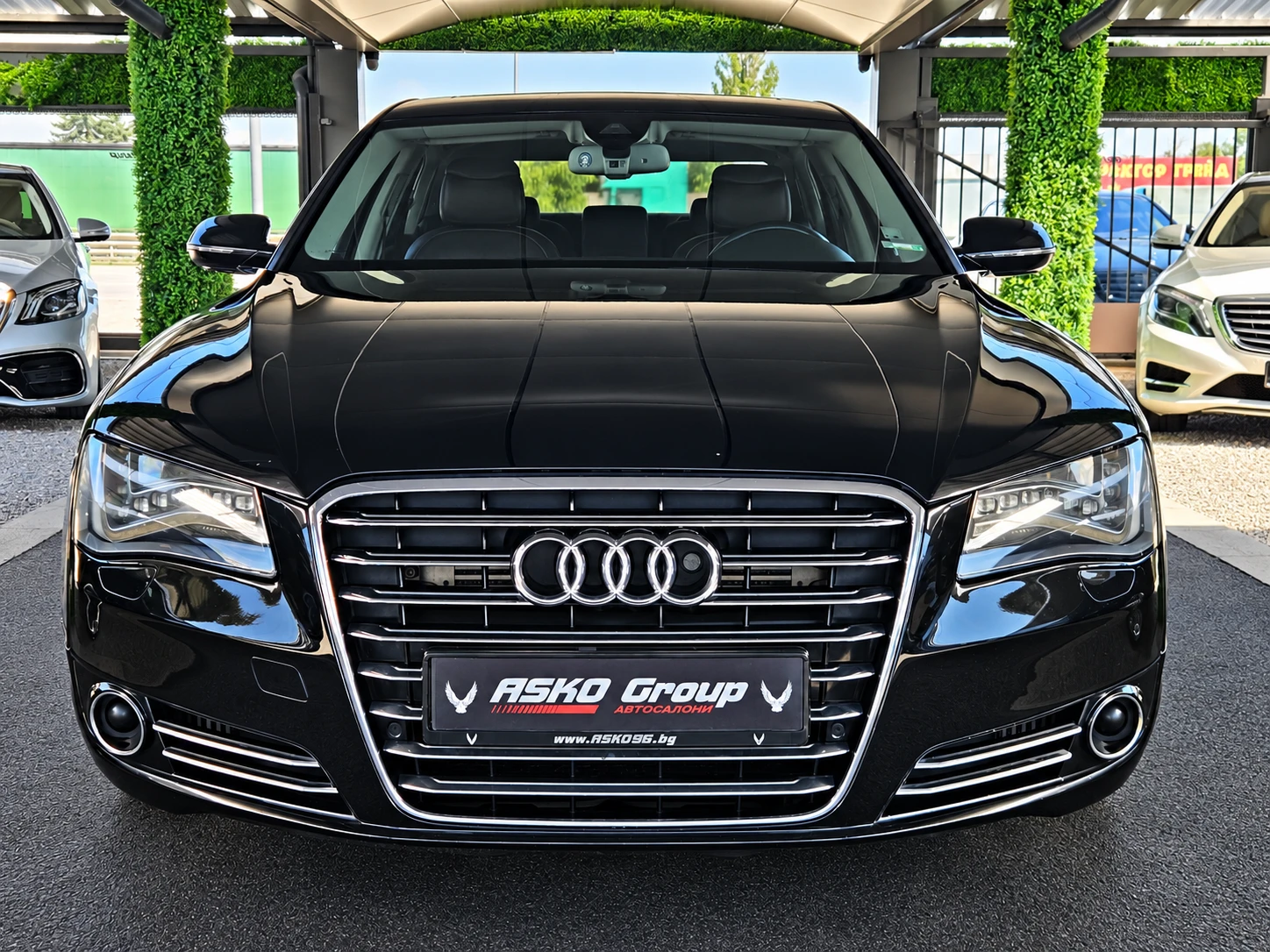 Audi A8 4.2TDI/ТV/DISTR/МАСАЖ/NIGHT/ОБДУХ/BOSE/АMBIENT/LIZ, снимка 2 - Автомобили и джипове - 55528340
