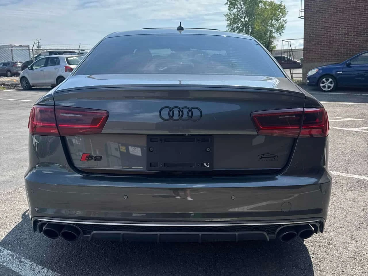 Audi S6  HUD SPORT DIFFS CARBON CARFAX, снимка 4 - Автомобили и джипове - 55602390