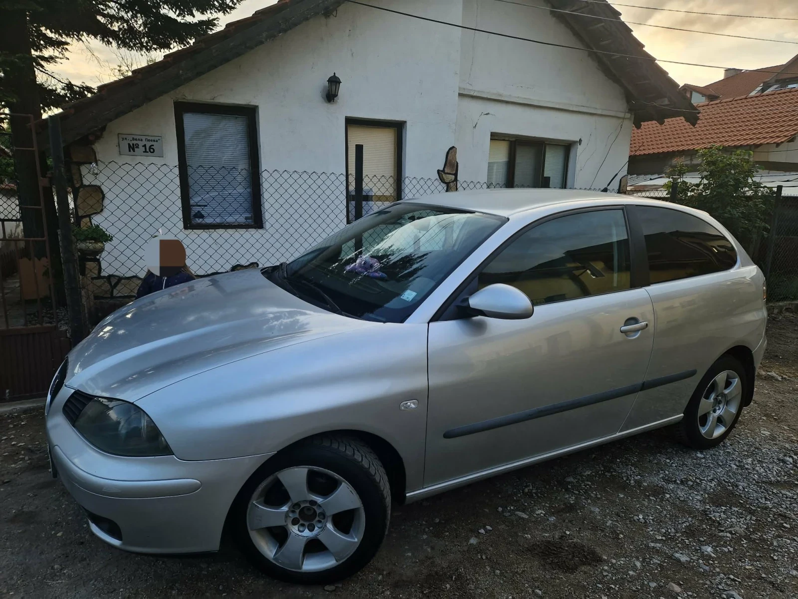 Seat Ibiza, снимка 3 - Автомобили и джипове - 55966399